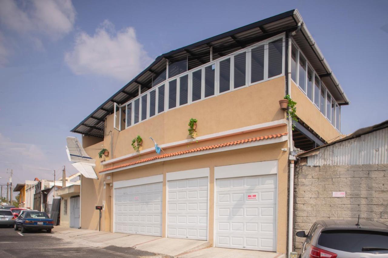 גואטמלה Euro Hostal מראה חיצוני תמונה