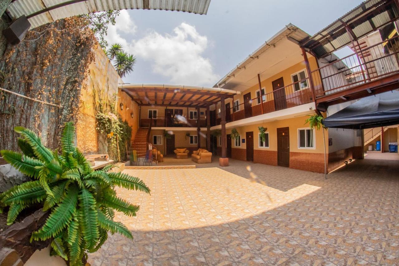 גואטמלה Euro Hostal מראה חיצוני תמונה