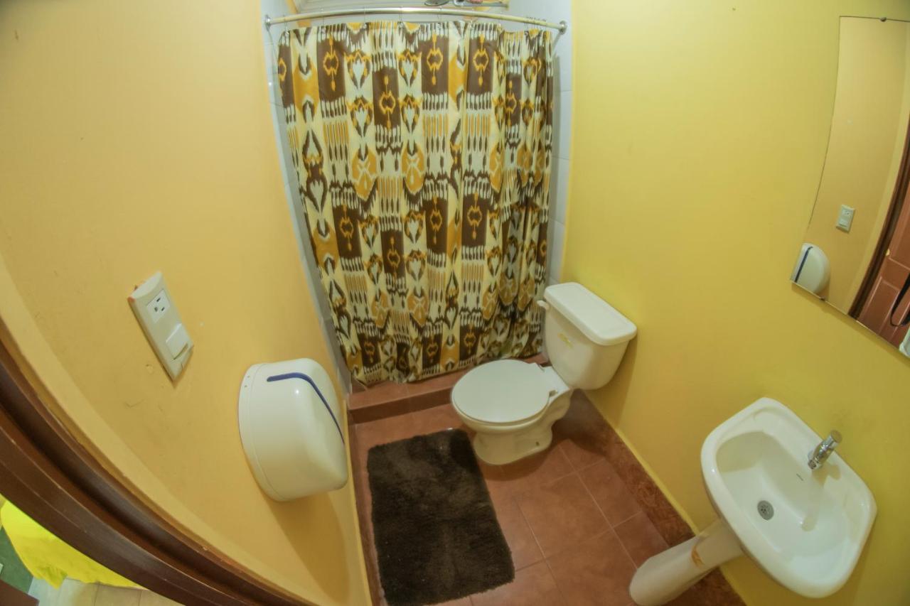 גואטמלה Euro Hostal מראה חיצוני תמונה